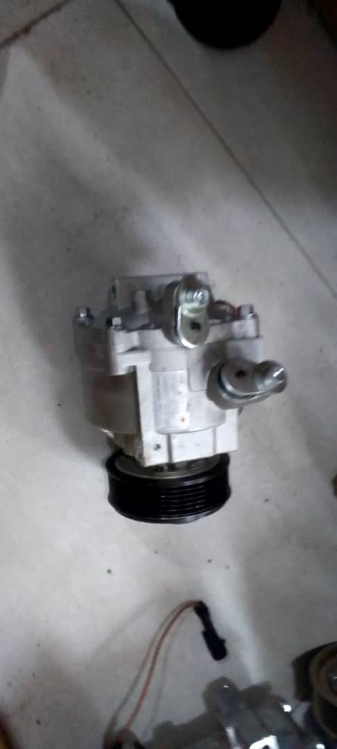 Original Tokunbo AC Compressor - Mitsubishi Outlander (2008)