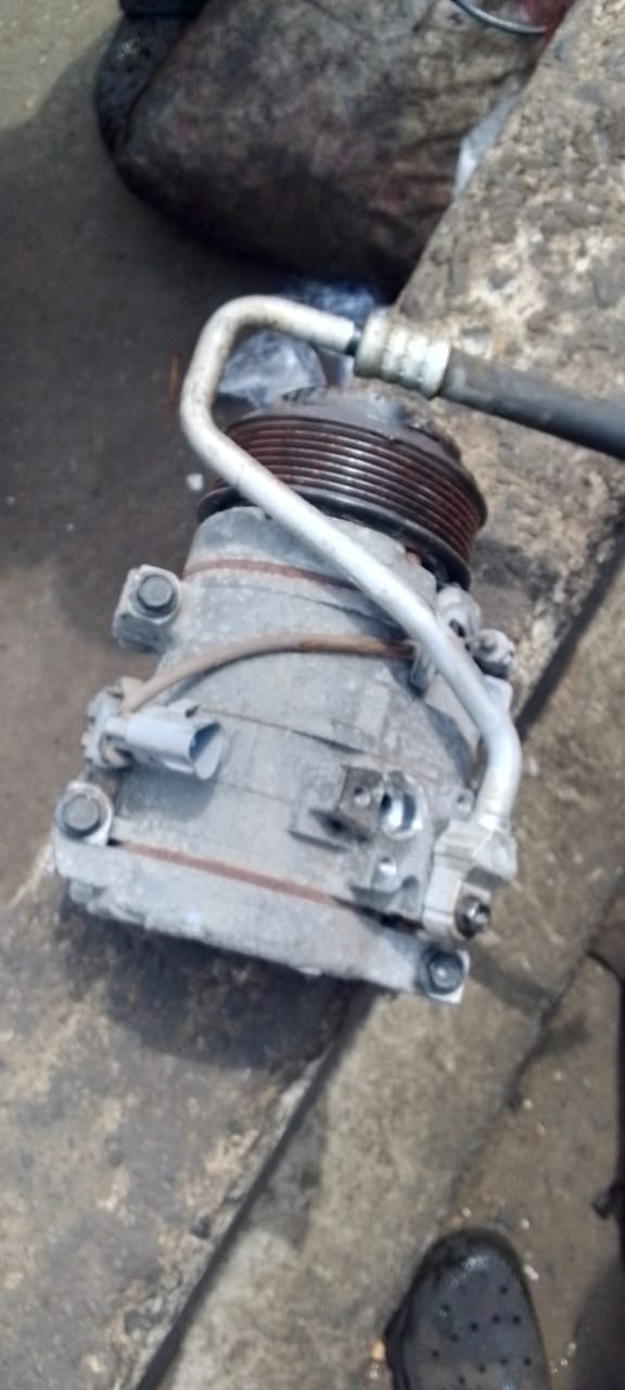 Toyota 4Runner 2012 AC Compressor (4.0L V6)